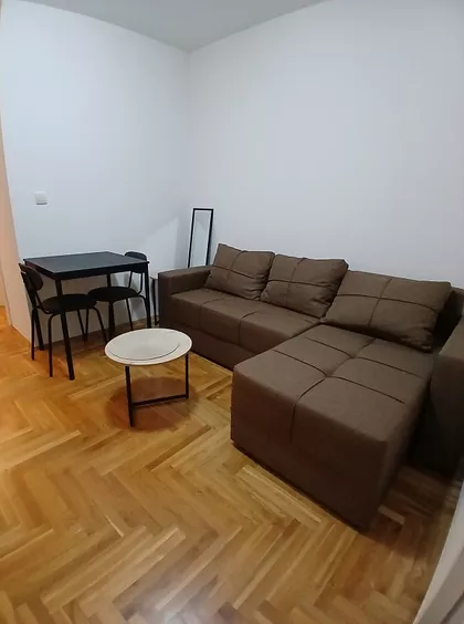 JANKA KATIĆA | 4zida.rs