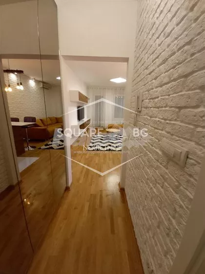 Uroša Martinovića | 4zida.rs