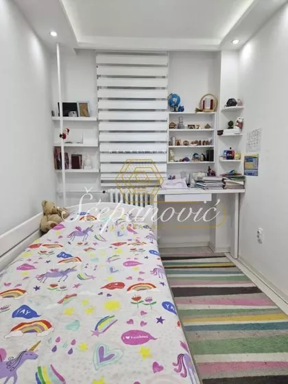 Novo Naselje | 4zida.rs