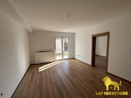 LJUBICE RAVASI | 4zida.rs