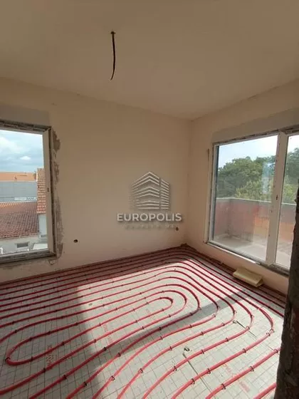 Majora Zorana Radosavljevića | 4zida.rs