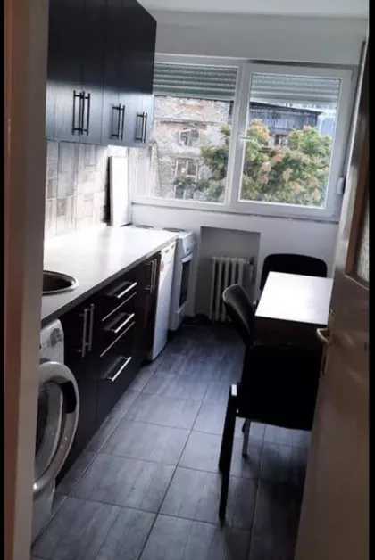 Albanske spomenice | 4zida.rs