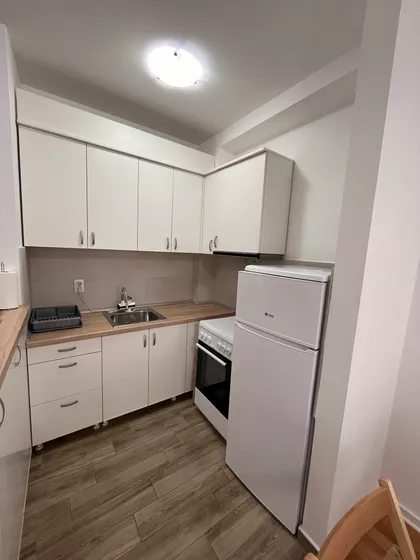 Dvadesetprve Divizije | 4zida.rs