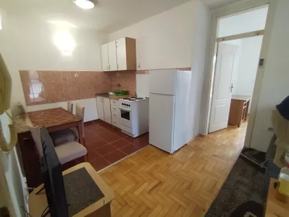 Trstenjakova | 4zida.rs