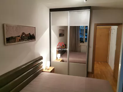 Šumadijska | 4zida.rs