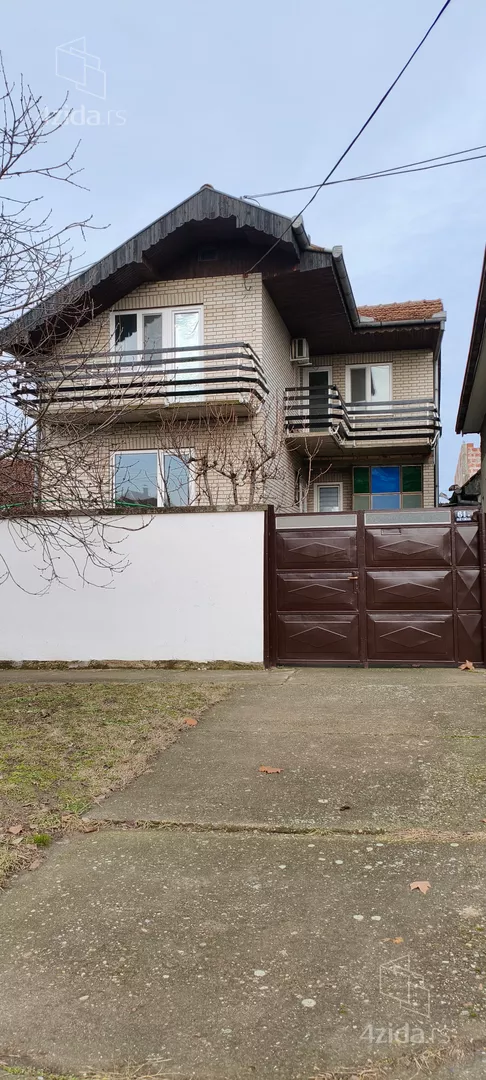 2-etažna kuća | 4zida