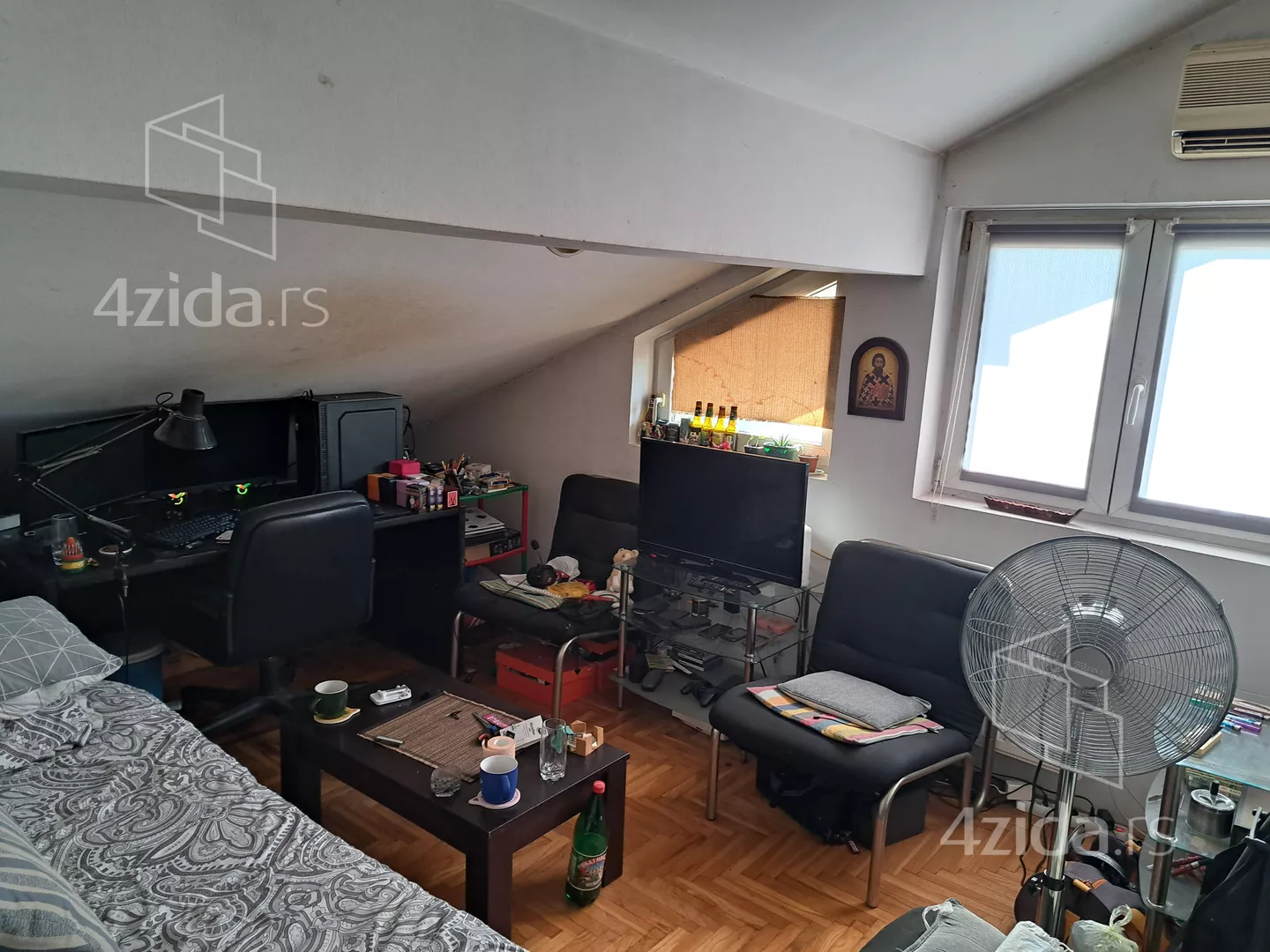 Dvoiposoban stan | 4zida