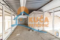 Lokal | 4zida
