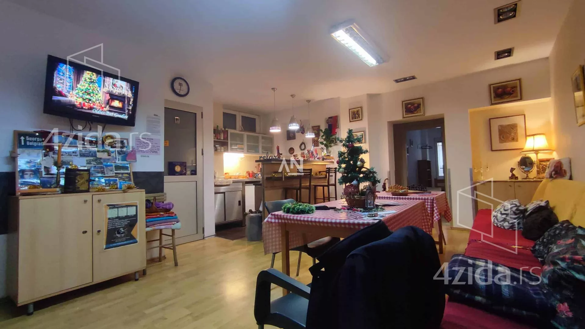 Šestosoban stan | 4zida