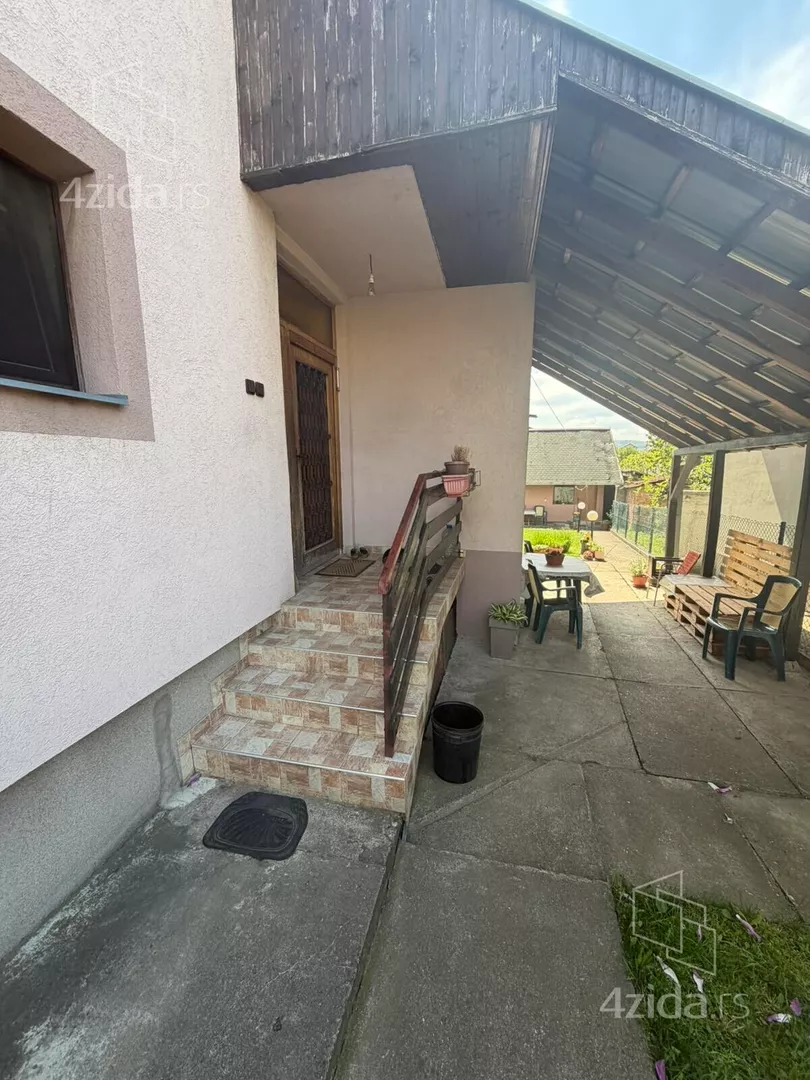 3-etažna kuća | 4zida