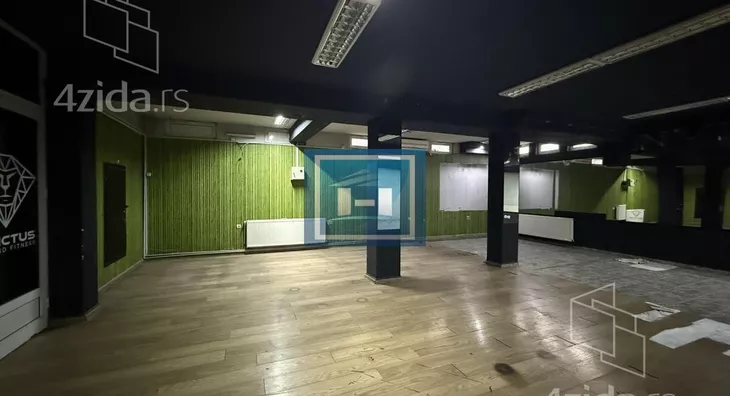 Poslovni prostor | 4zida