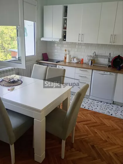 Snežane Hrepevnik | 4zida.rs