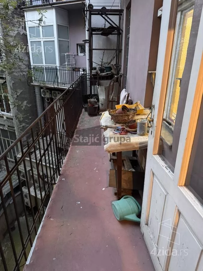 Četvoroiposoban stan | 4zida