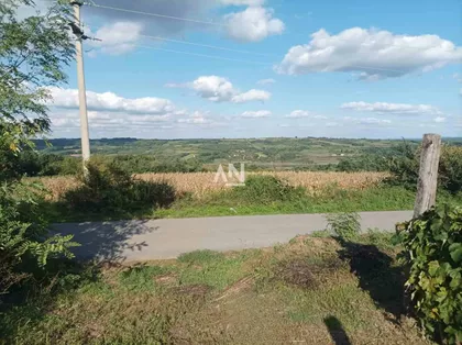 Mala Ivanča | 4zida.rs