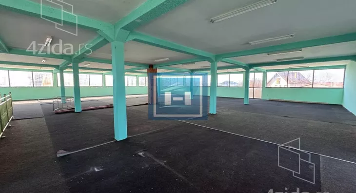 Poslovni prostor | 4zida