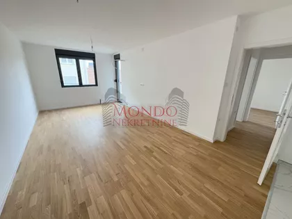 Dom Zdravlja | 4zida.rs