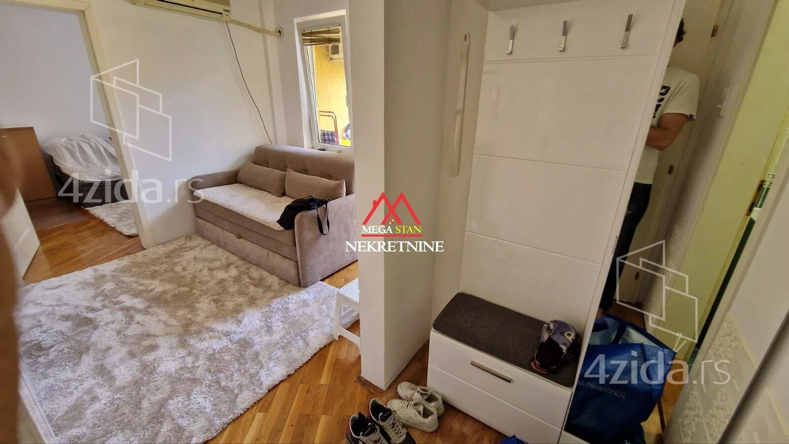 Jednoiposoban stan | 4zida