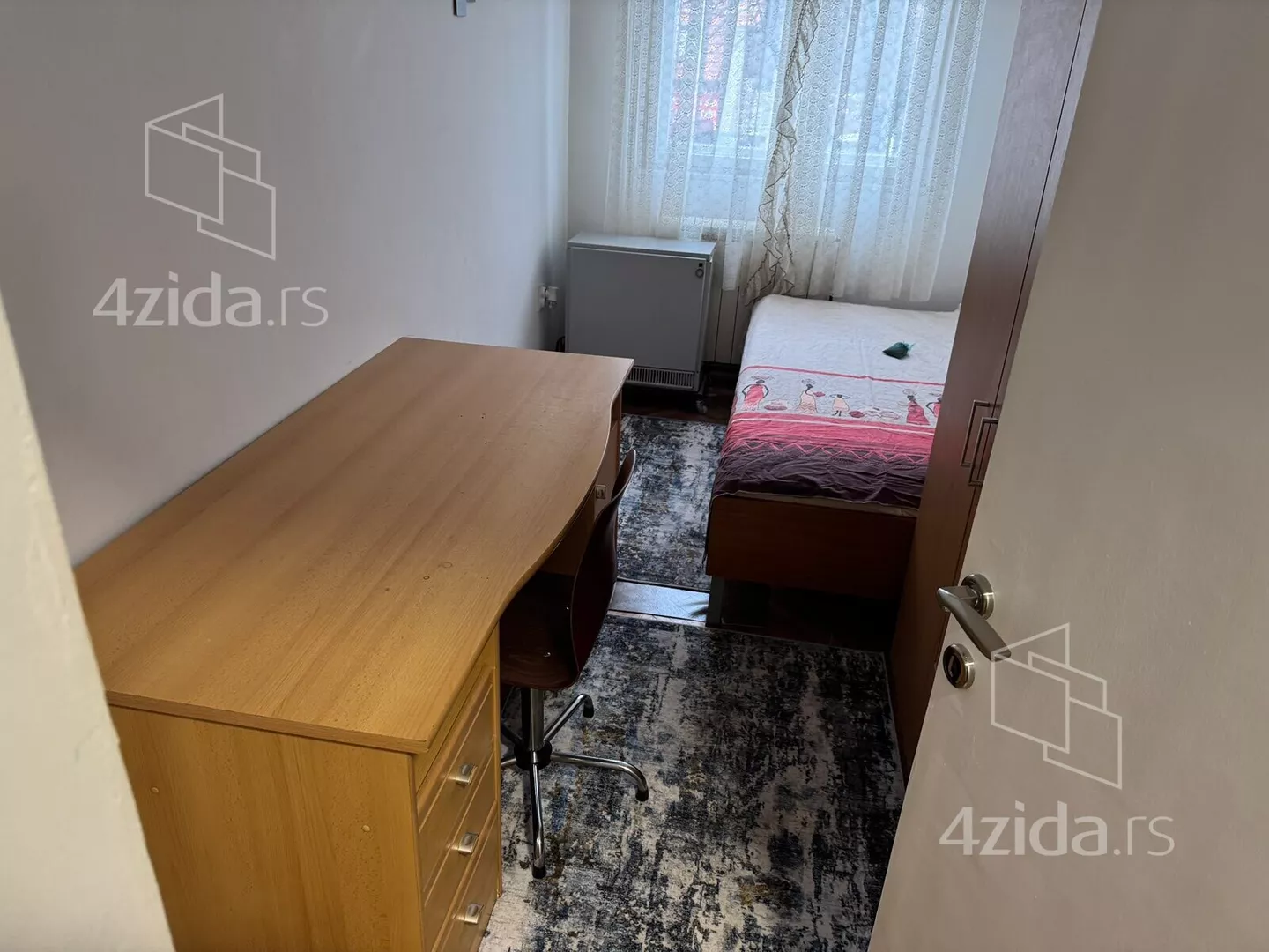 Dvoiposoban stan | 4zida