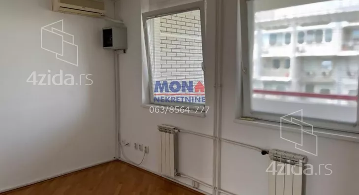 Šestosoban stan | 4zida