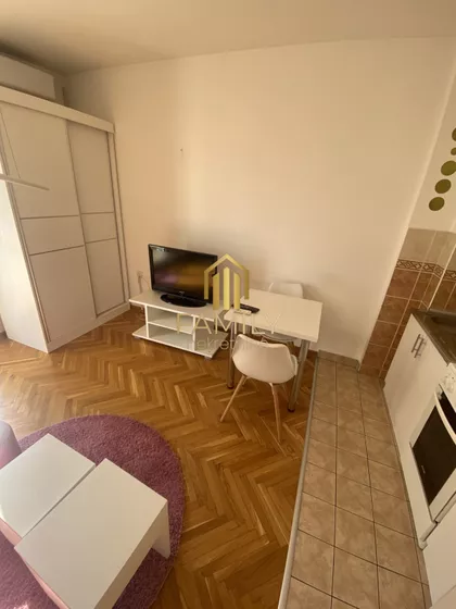 Đorđa Servickog | 4zida.rs