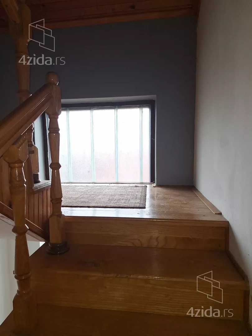 4-etažna kuća | 4zida