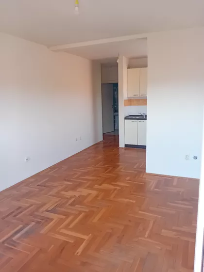 Ladne vode | 4zida.rs