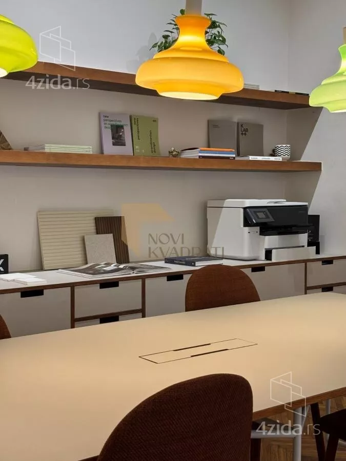 Poslovni prostor | 4zida