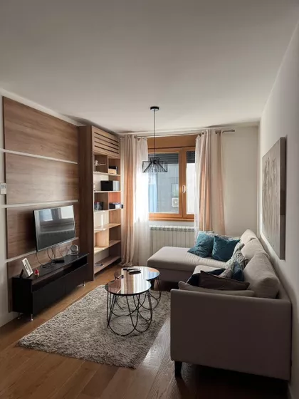 Braće Radovanović | 4zida.rs