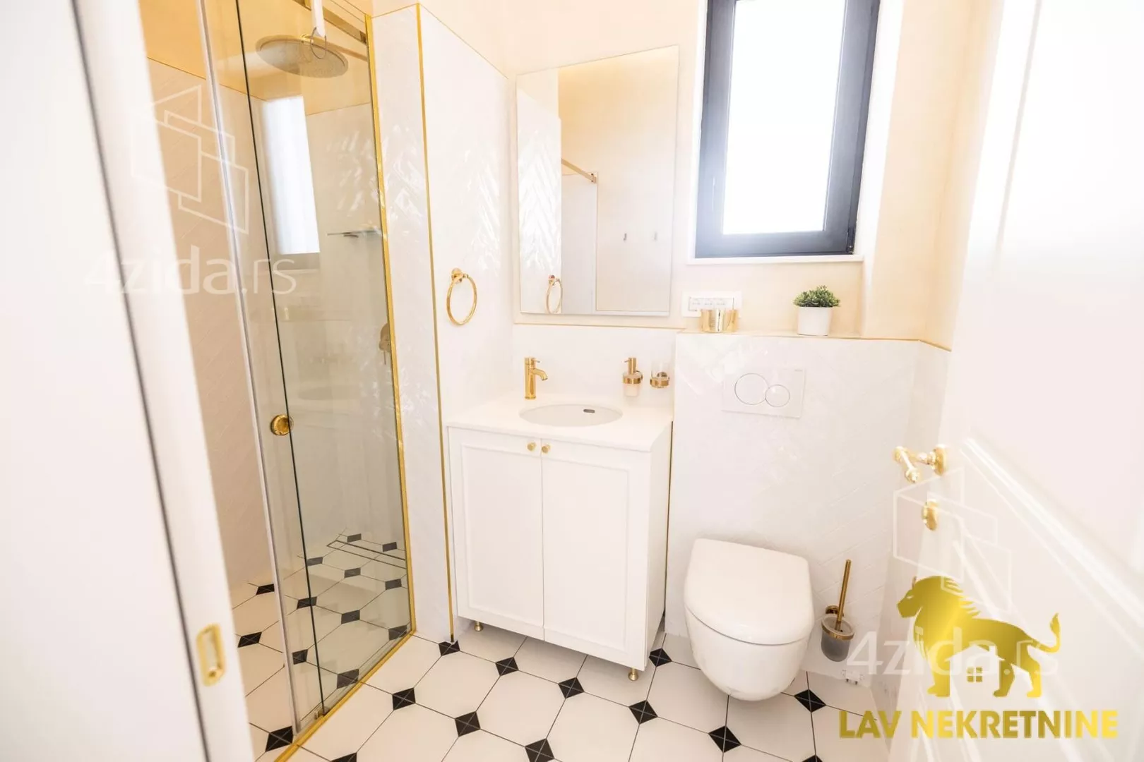 Petosoban stan | 4zida