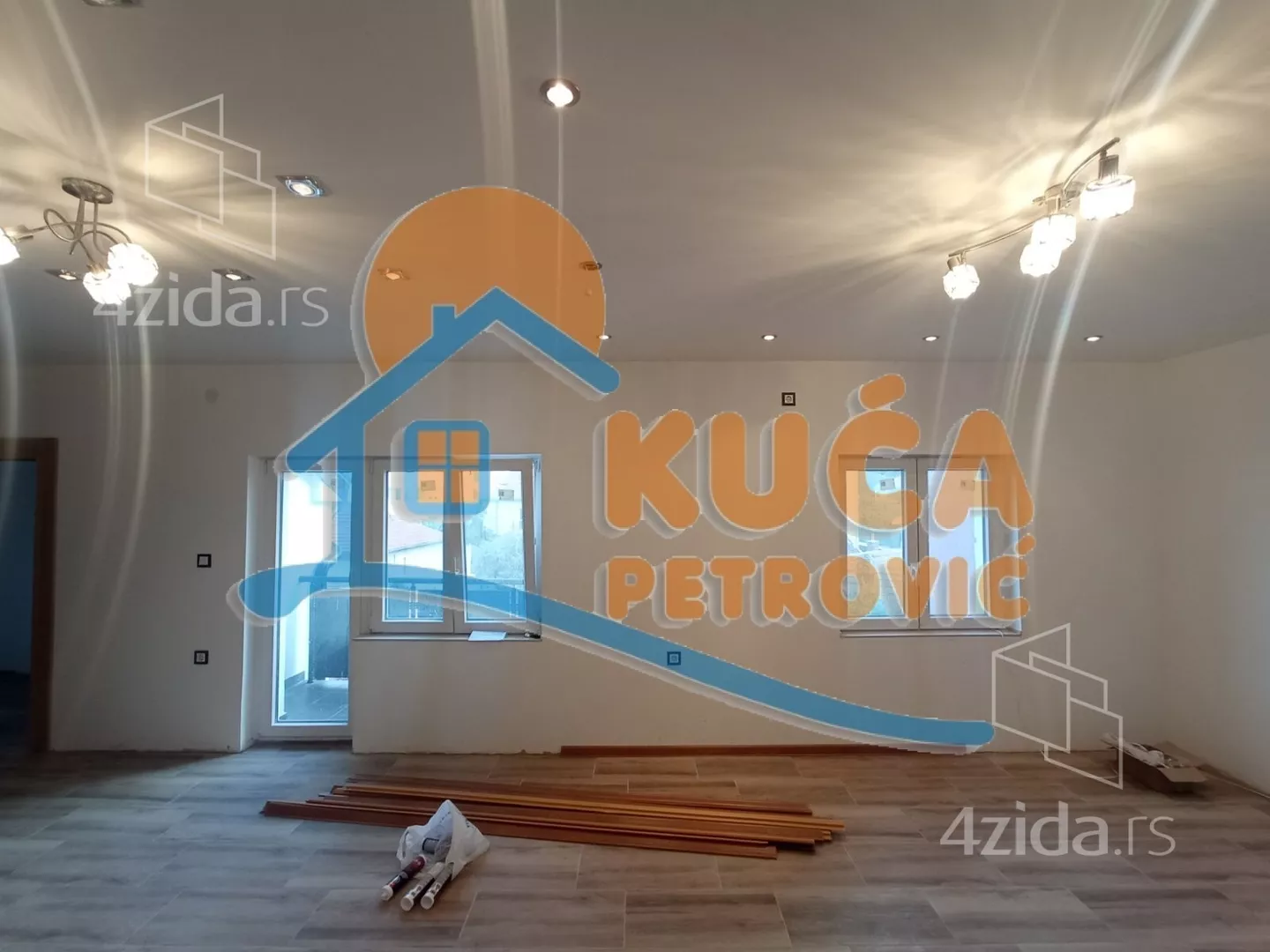 Lokal | 4zida