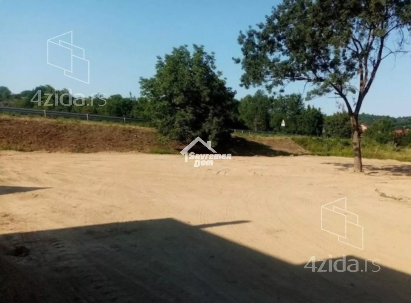Građevinsko zemljište | 4zida