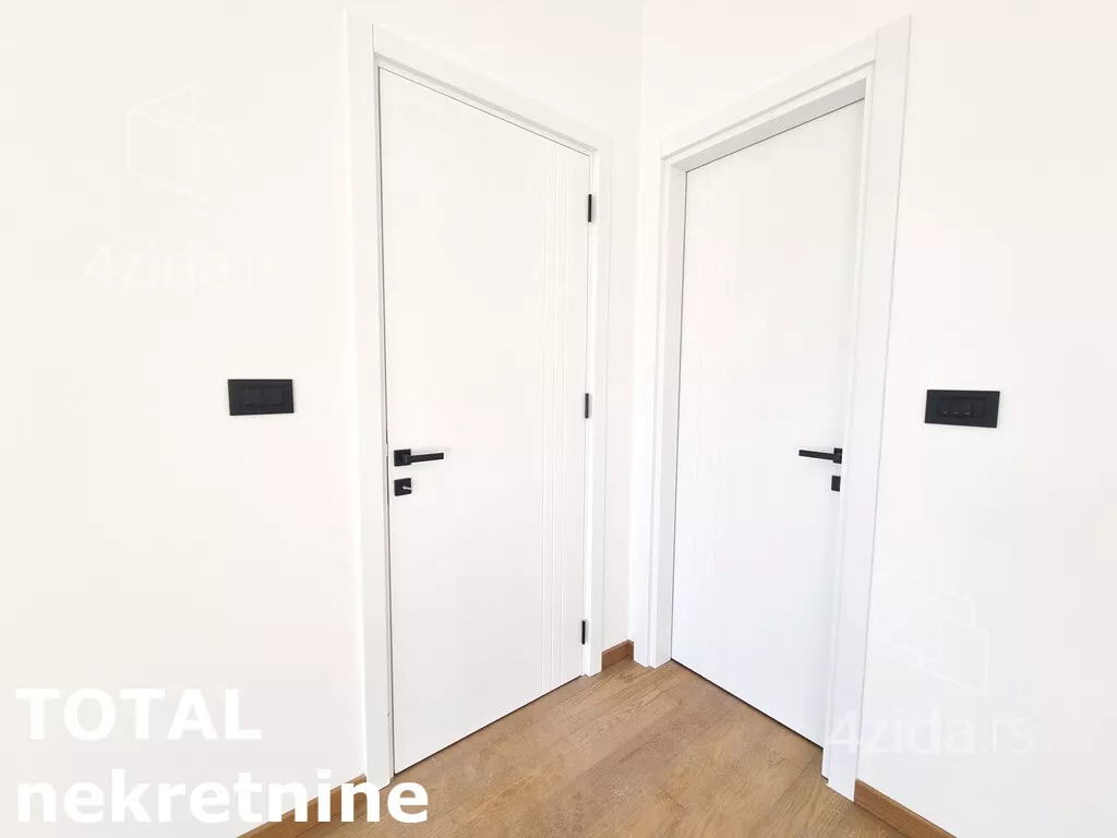 Četvoroiposoban stan | 4zida