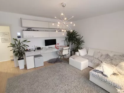 Kertvaroš | 4zida.rs