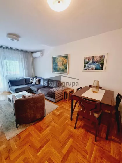 Gramšijeva | 4zida.rs