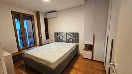 Vukov Spomenik | 4zida.rs