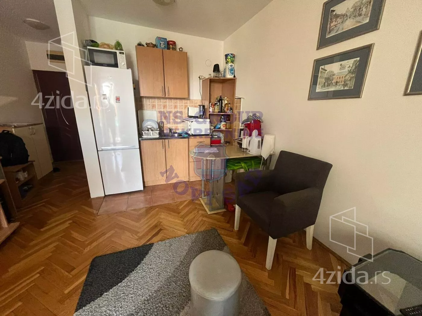 Garsonjera | 4zida