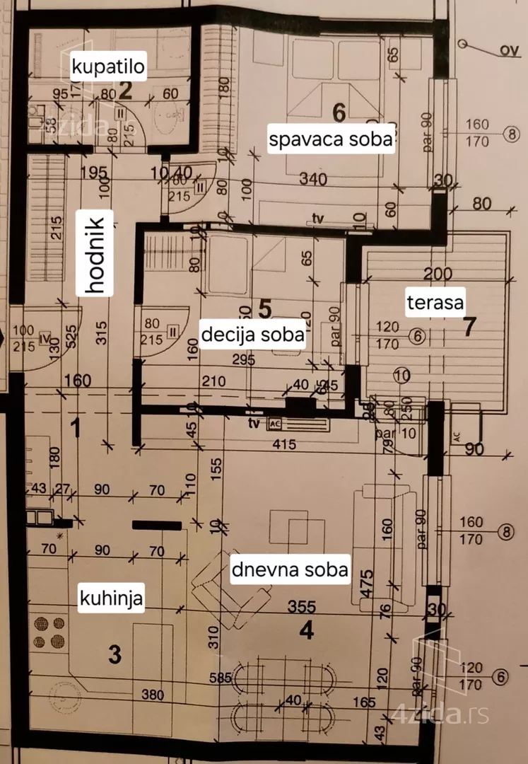 Dvoiposoban stan | 4zida