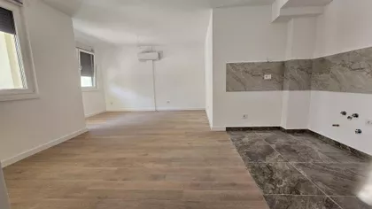 Cara Dušana | 4zida.rs