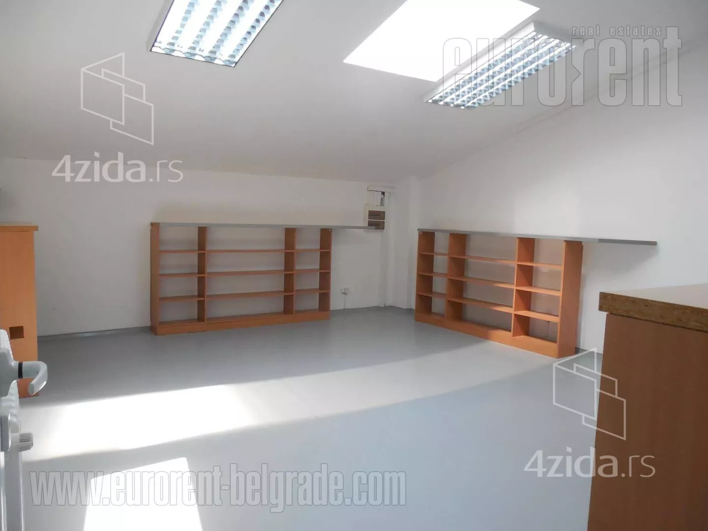 Poslovni prostor | 4zida