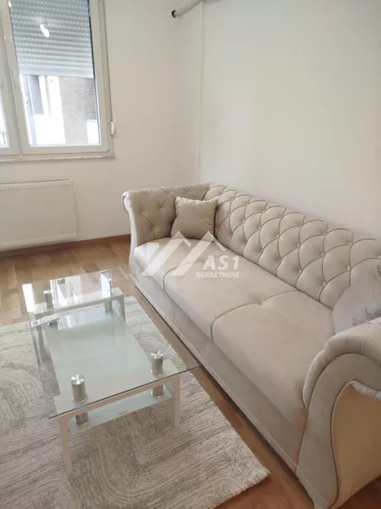 Gorana Jojića | 4zida.rs