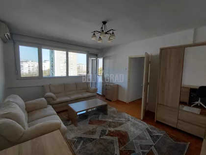 Pariske komune | 4zida.rs