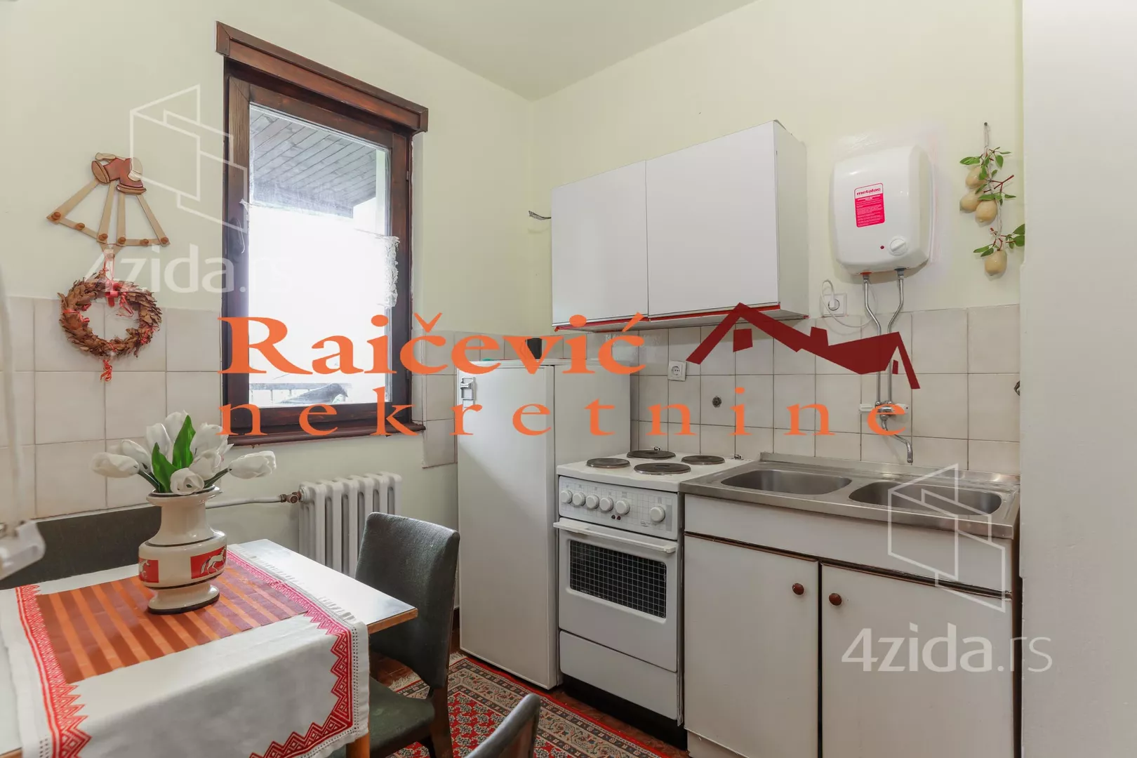 Četvorosoban stan | 4zida