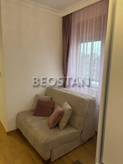 Trogirska | 4zida.rs