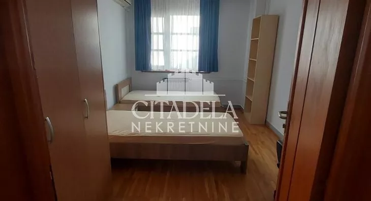 4-etažna kuća | 4zida