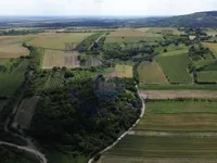 Vrdnik, Okolne lokacije, Irig | 4zida.rs