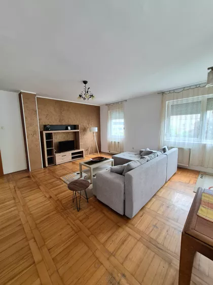 Ćirpanova | 4zida.rs