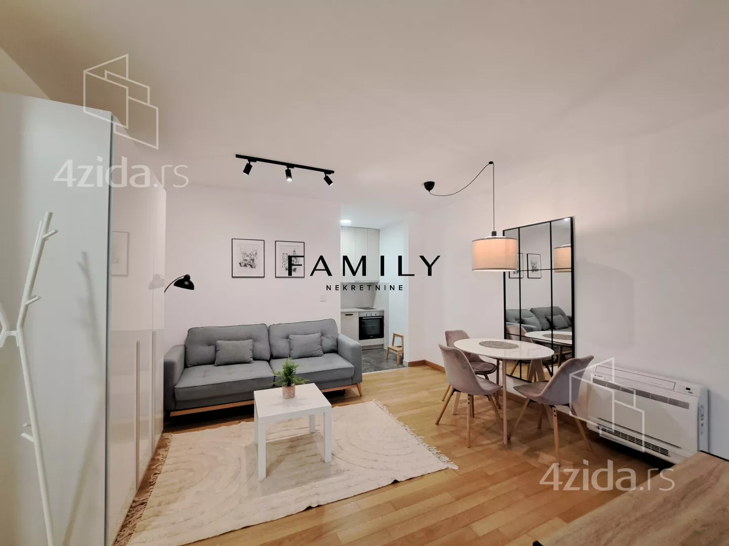 Jednoiposoban stan | 4zida