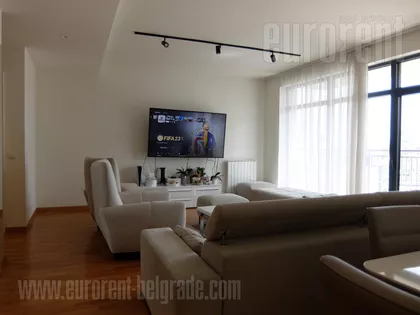 BEOGRAD NA VODI | 4zida.rs