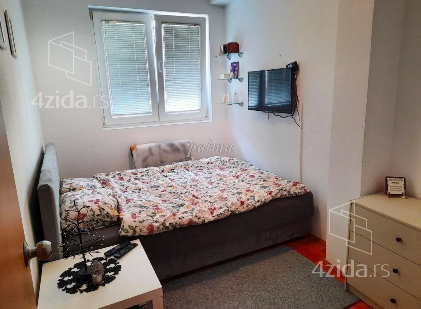 Petosoban stan | 4zida