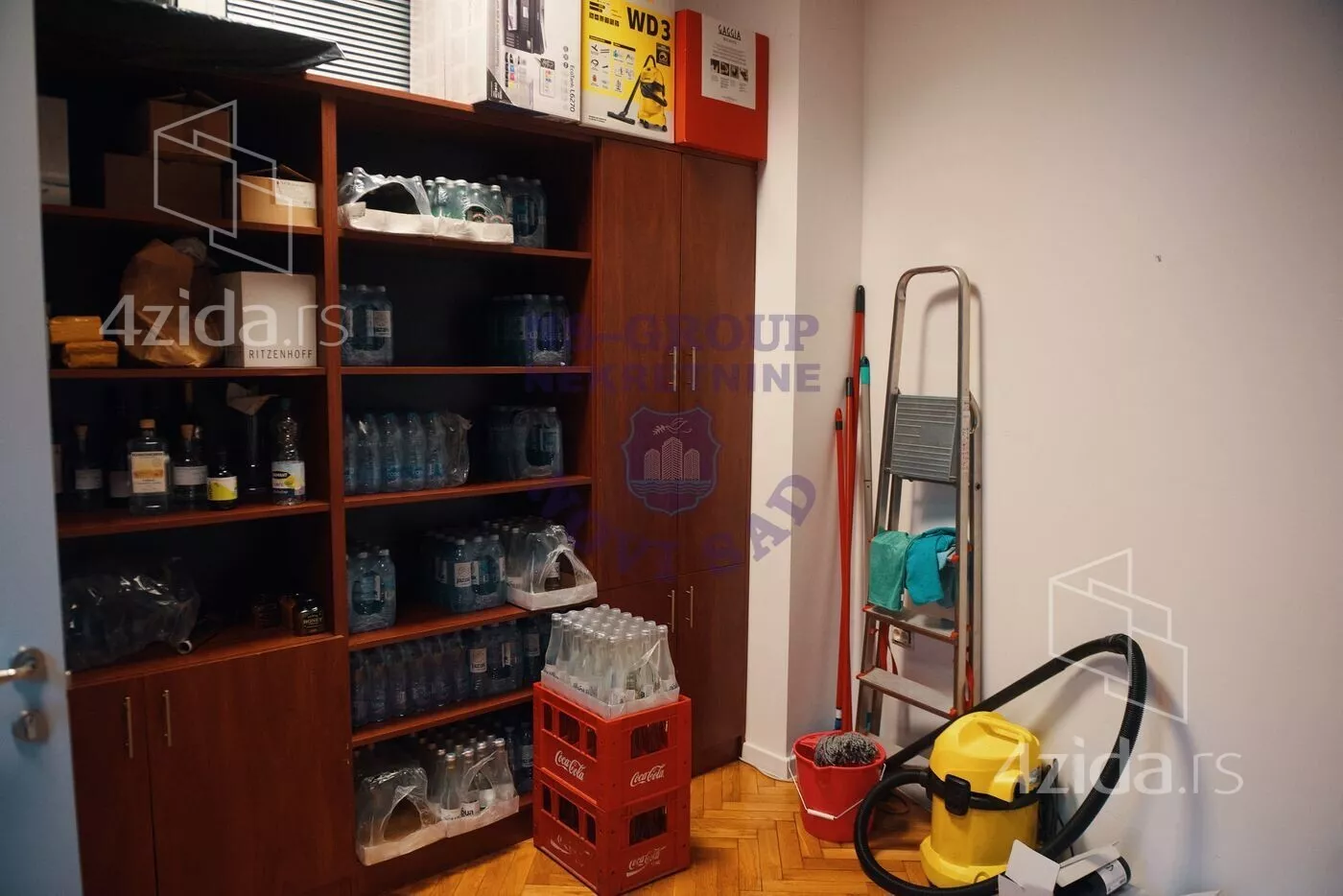 Poslovni prostor | 4zida